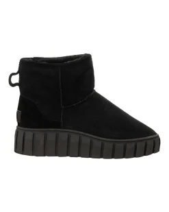 Alexa boots