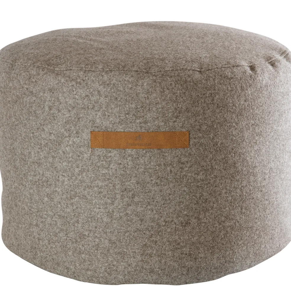 Hanna sittpuff