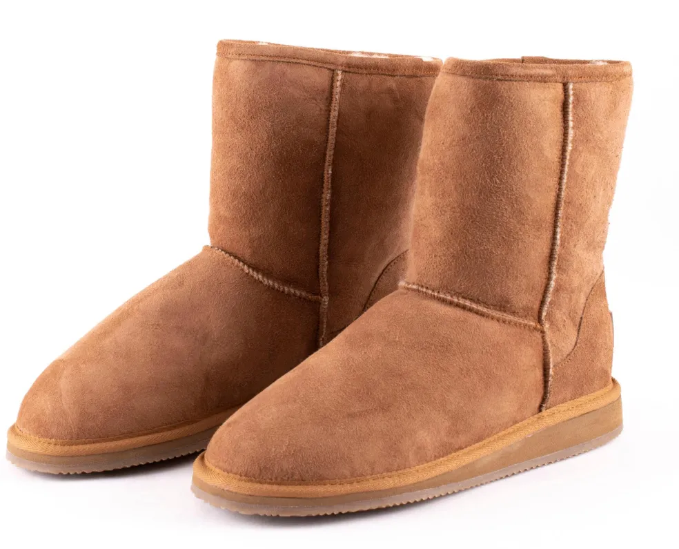 Linda mockaboots