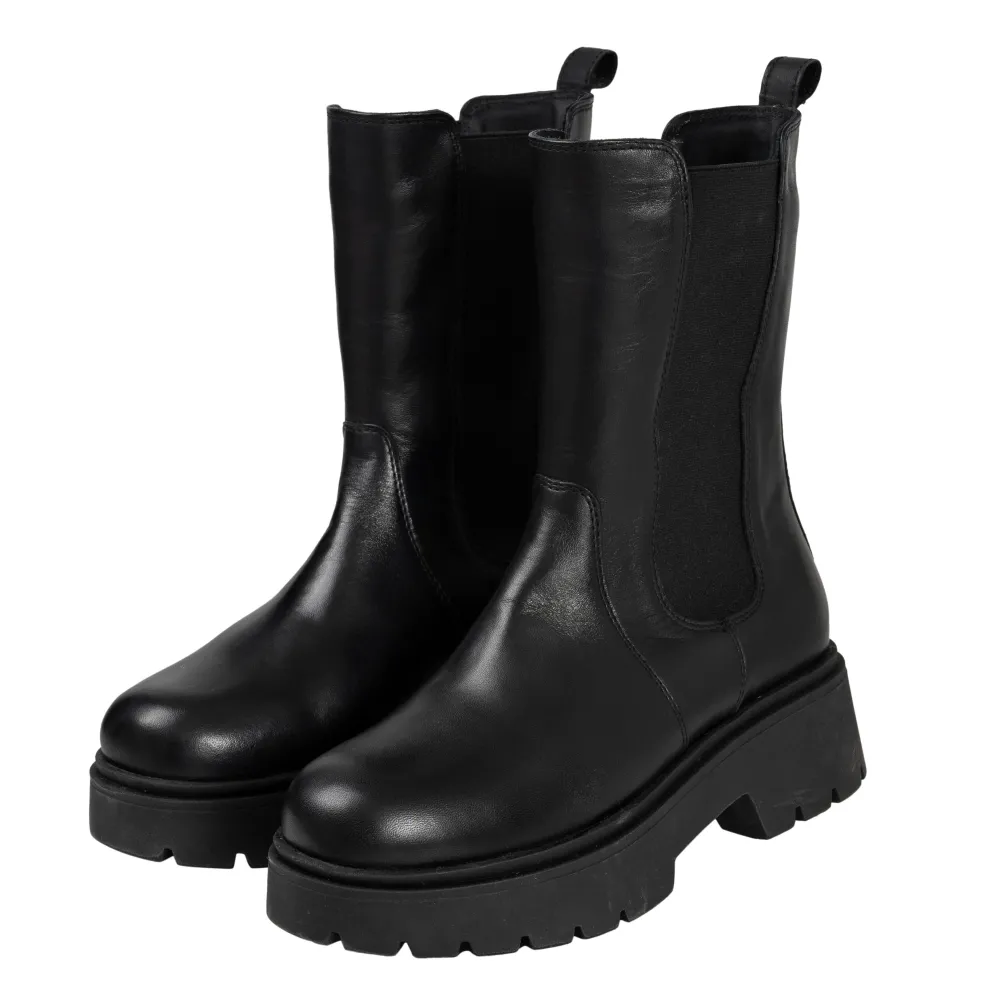 Taylor boots
